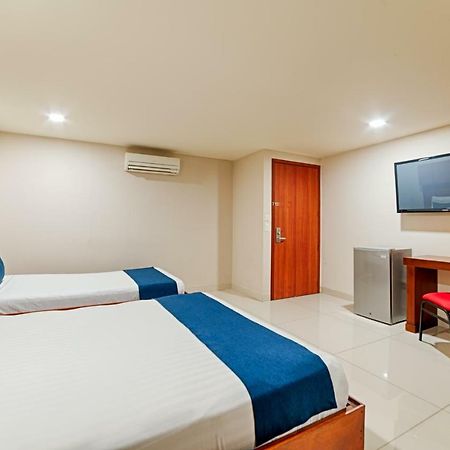Hotel Caribe 79 Barranquilla  Exteriör bild